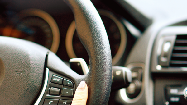 如何處理模切加工是底紙被切穿？